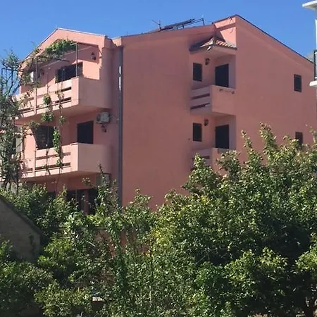 Krolo Appartement *